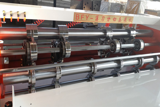 Automatic Thin Blade Carton Cardboard Slitting And Creasing Machine High Hardness