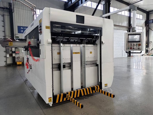 Pneumatic My1300 Die Cutting And Creasing Machine Semi Automatic