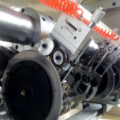 Lifting Electrically Control Thin Blade Slitter Scorer For Production Line