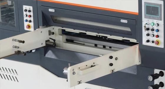 PLC Hydraulic Automatic Creasing Corrugated Carton Die Cutting Machine