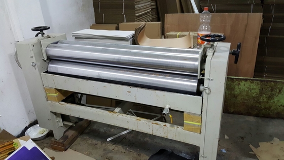 Gerun 2000 Model Manual Flute Laminating Machine Semi Automatic 0-60m/Min