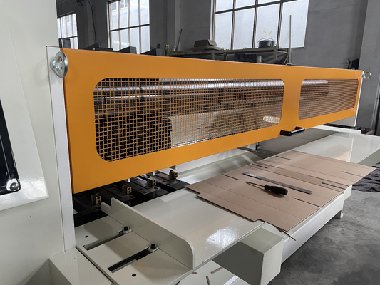 Innovative Four Link Rotary Slitting Machine 2000 Model