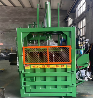 20T Hydraulic Waste Paper Baler Waste Mineral Water Bottle Waste Carton Baler