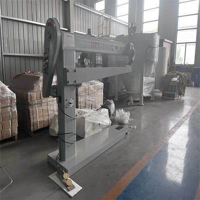 Sturdy Manul Stitching Method Carton Box Stitching Machine With 3/5/7lay Thickness And 900kg Capacity