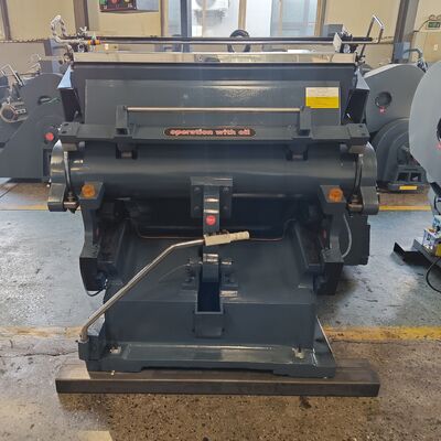 Manual Die Cutting Creasing Machine Corrugated Carton Die Cutting Machine Featuring Electric Suction Plate Brake Clutch Ideal Making Carton